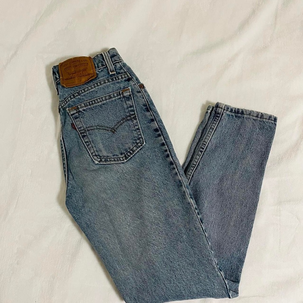 Vintage Levi’s straight leg jeans